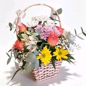 Canasta de flores combinadas