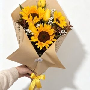 Ramo de girasoles y rosas