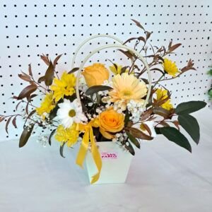 Cesta de flores variadas